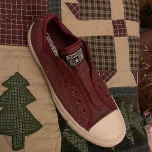Burgandy Laceless Converse
